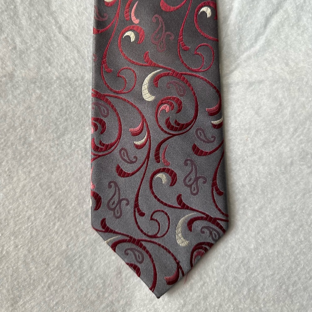 Van Heusen Silk Tie